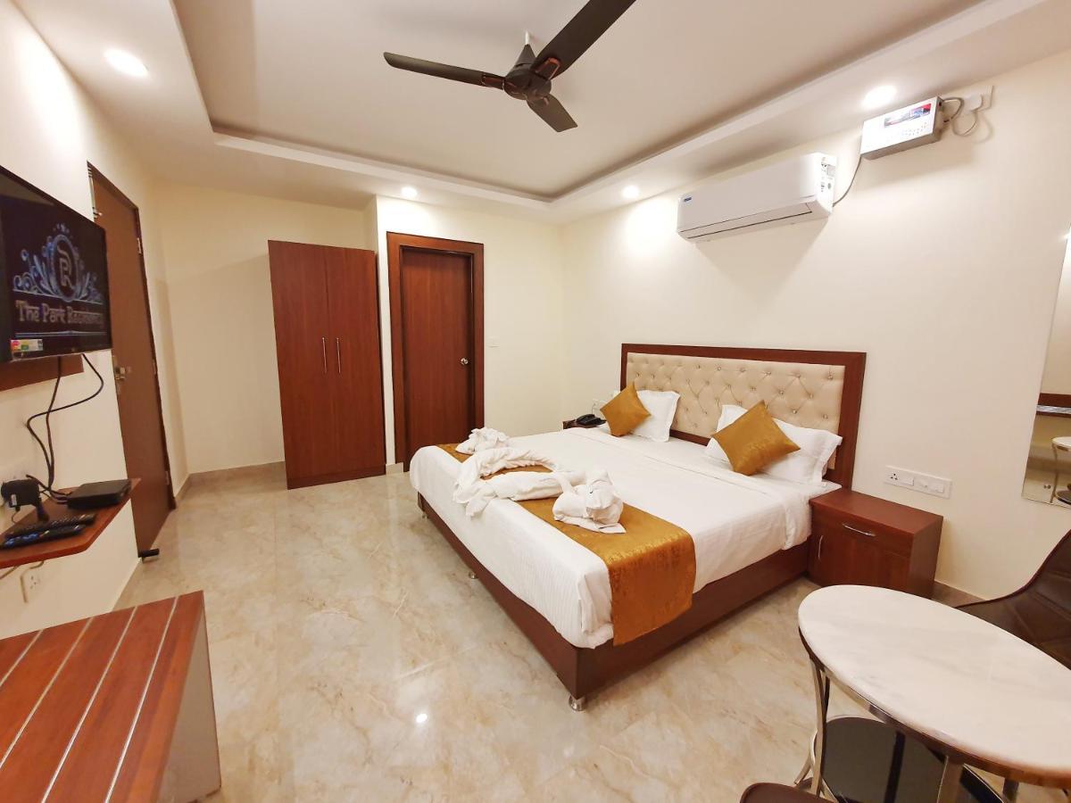 Hotel The Park Residency Dehradun Zewnętrze zdjęcie