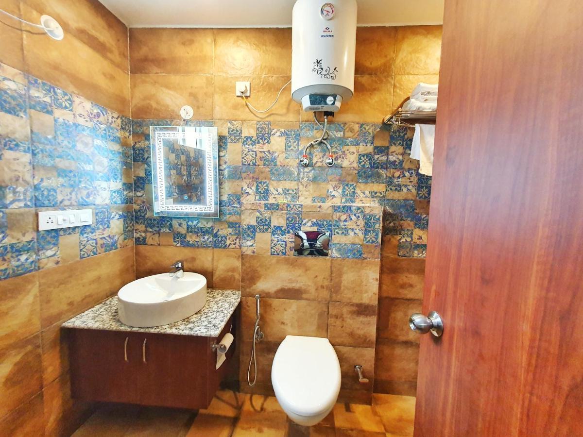 Hotel The Park Residency Dehradun Zewnętrze zdjęcie